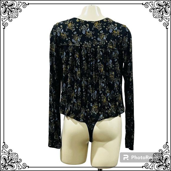 FREE PEOPLE Floral Surplice Bodysuit - Size M - Picture 3 of 8